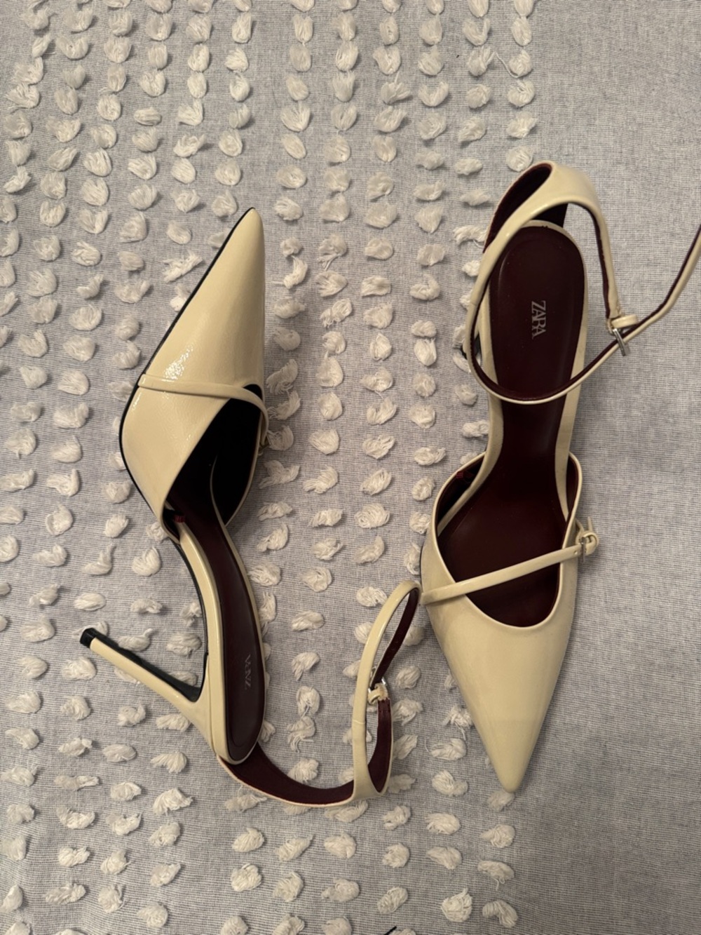 Zara Cream Pointed Toe Ankle-Strap Stiletto Heels size 42